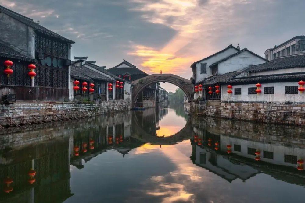 怎么才能在大学里不谈恋爱？